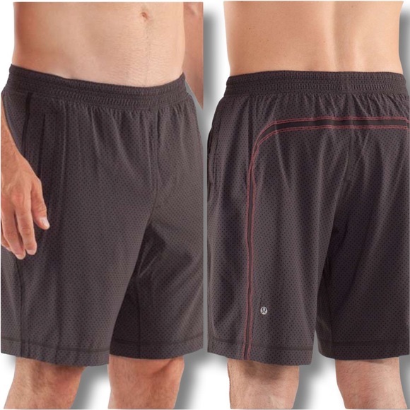 Lululemon Run Response Short In Reversed Mini Polka Dot